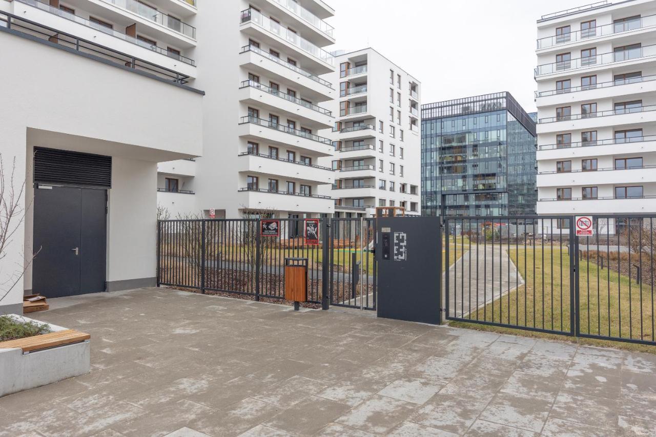 Brand New Business Apartament Варшава Экстерьер фото